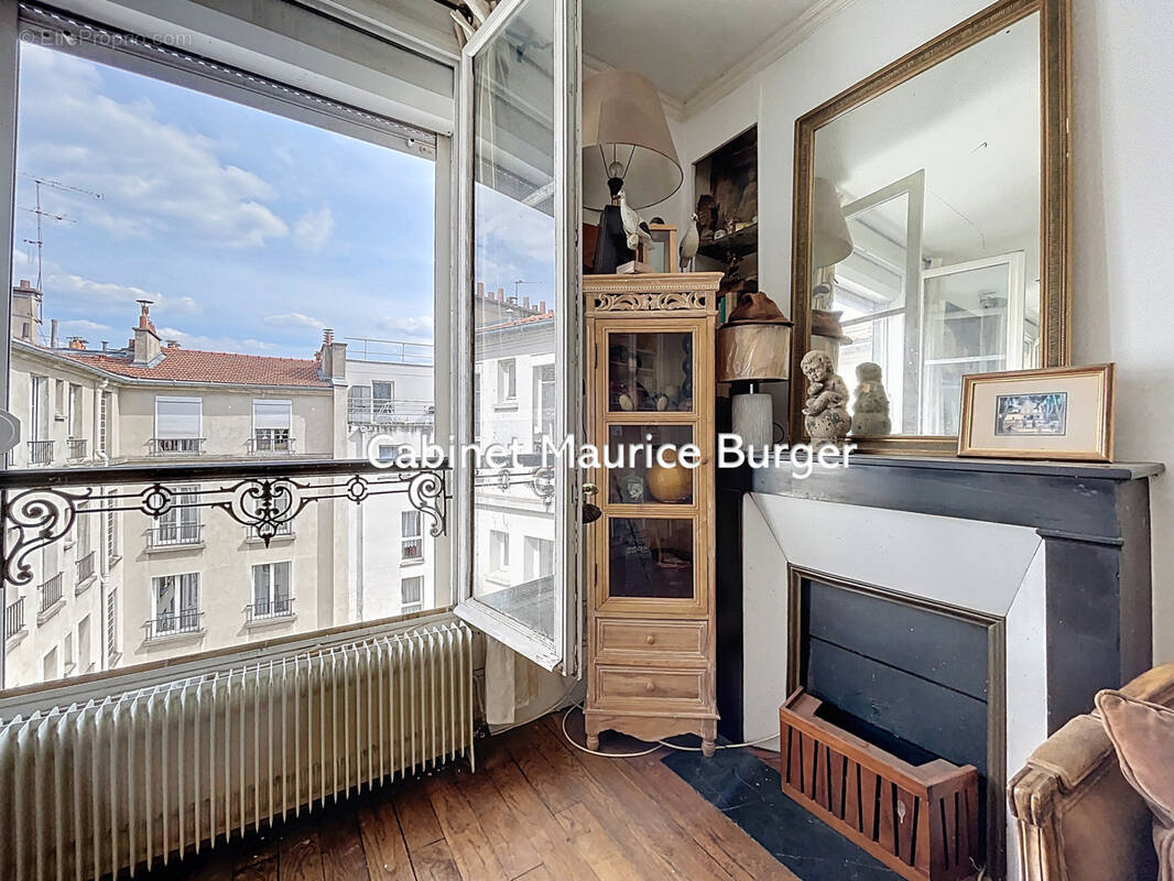 Appartement à PARIS-15E