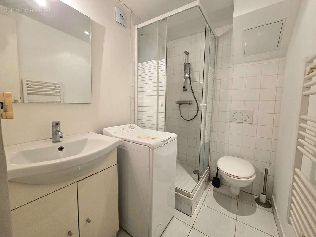 Appartement à PARIS-11E