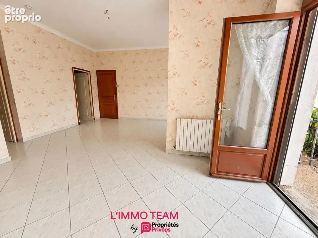 Maison avec potentiel locatif et 3 garages en centre-ville de CAHORS - photo 5