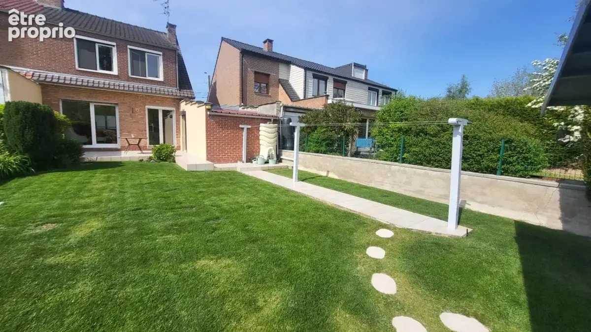 Traditionnelle au calme - 3 chambres - garage - jardin vue dégagée - 98 m² - photo 4