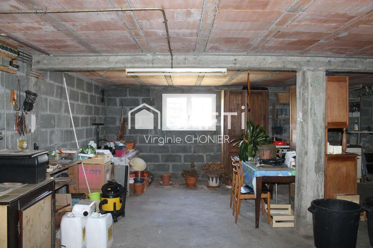 Maison 75 m² à Rongeres  - photo 7