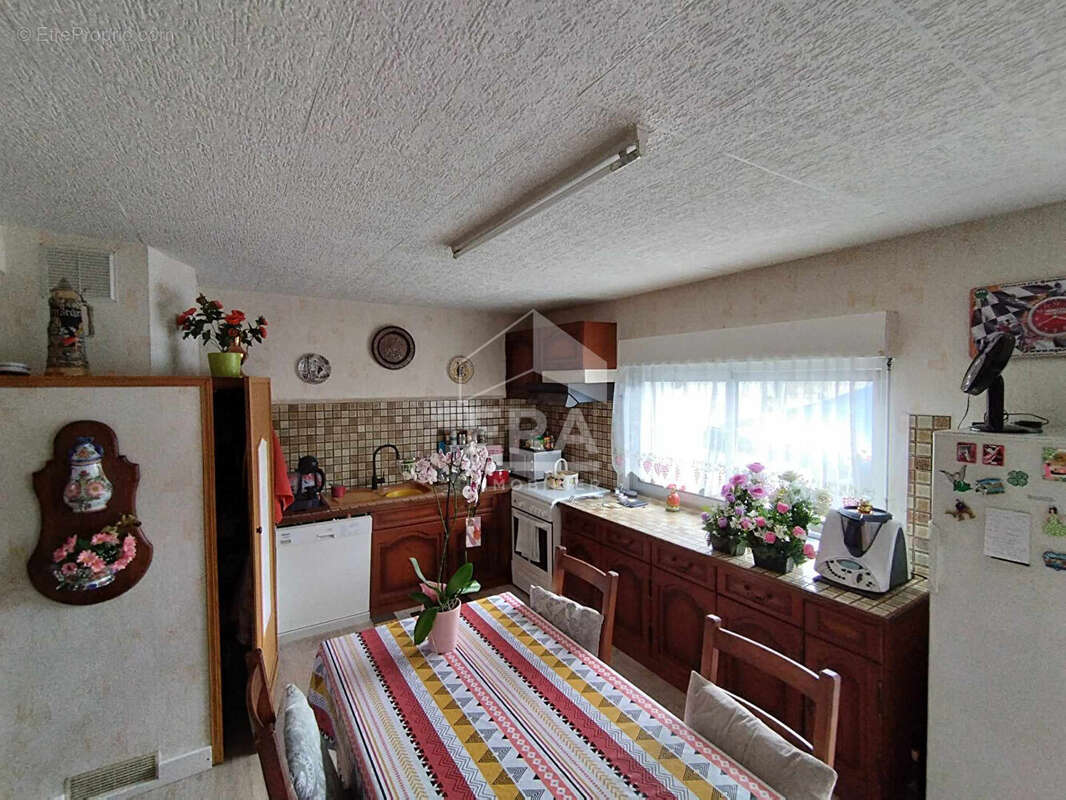 Maison 182m² à montpon-ménestérol - photo 9
