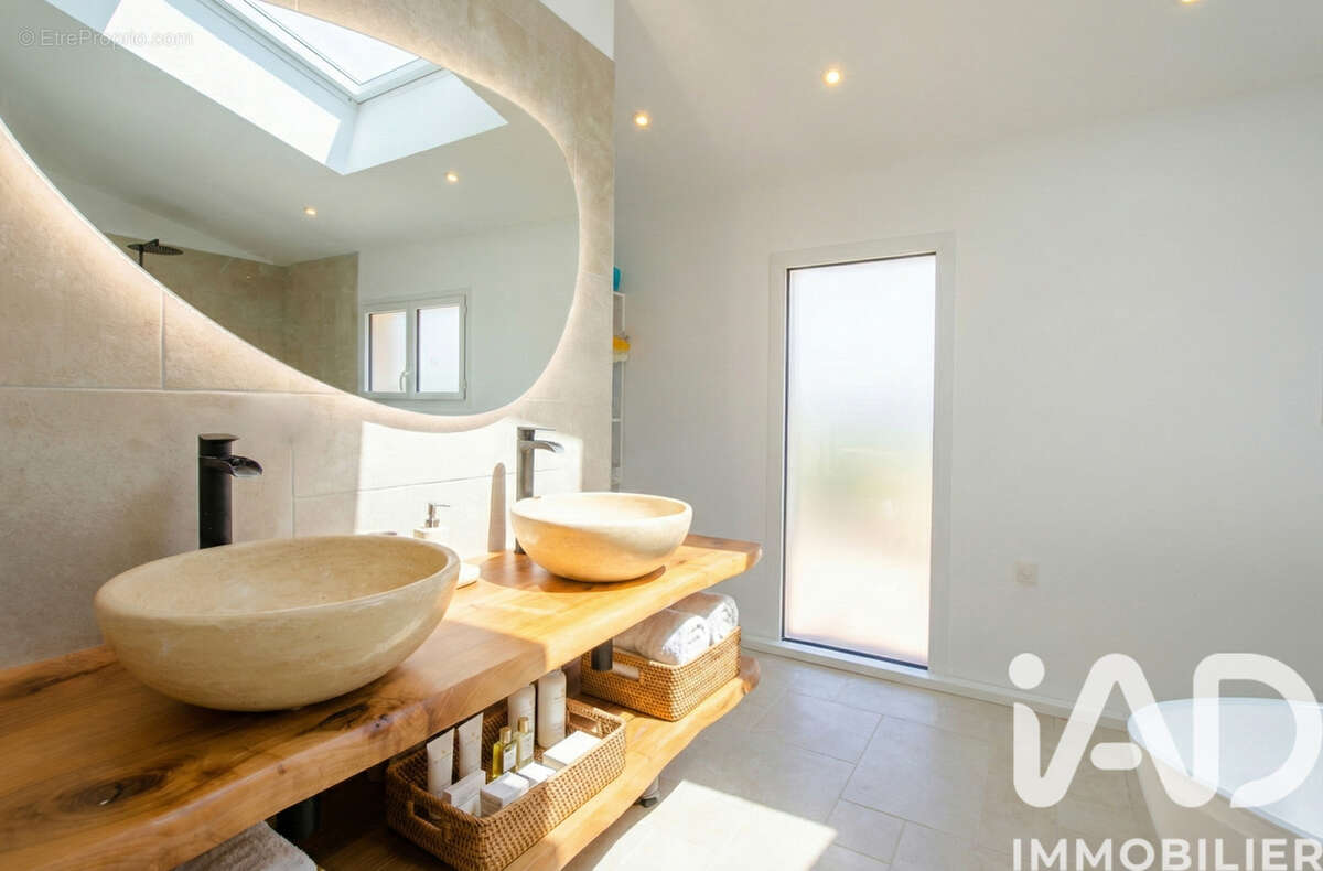 Photo 6 - Maison à VERINES