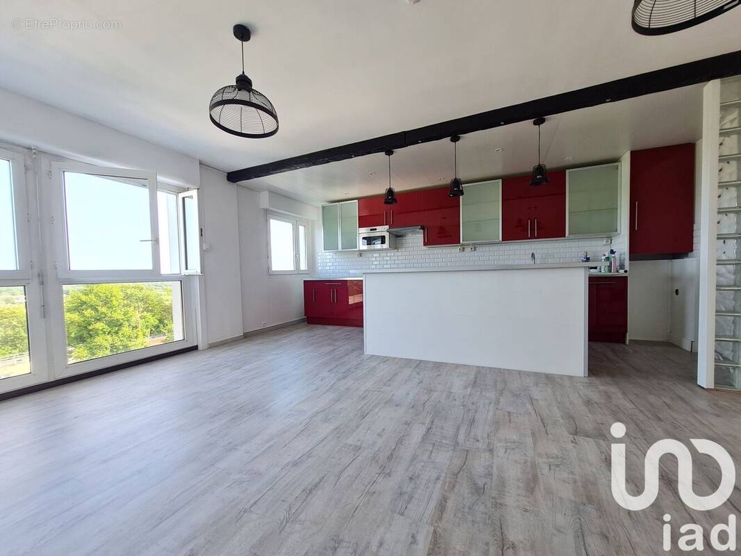 Photo 1 - Appartement à CORBEIL-ESSONNES