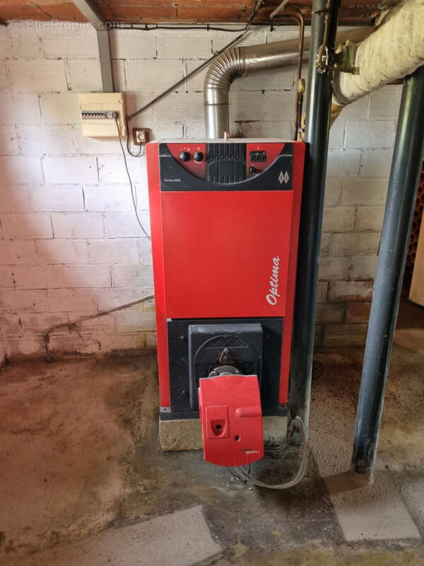 Maison à NEUVY-SAINT-SEPULCHRE