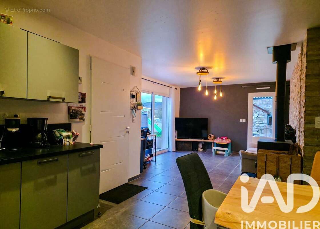 Photo 3 - Maison à LAISSAC