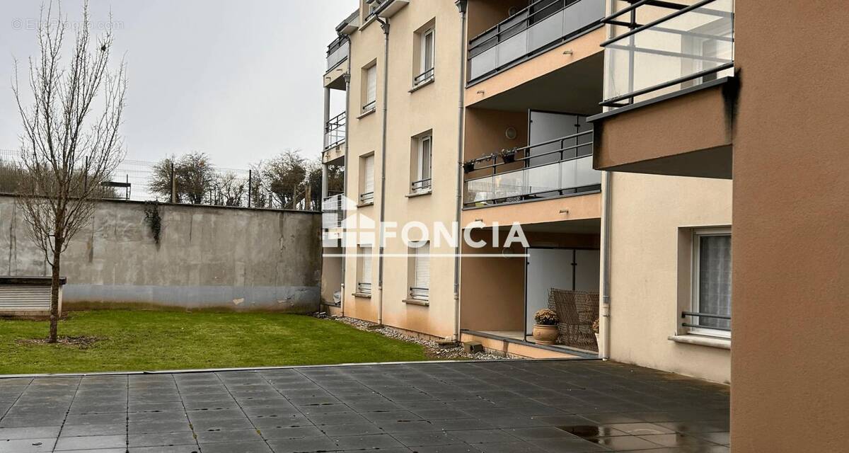 Appartement à DREUIL-LES-AMIENS