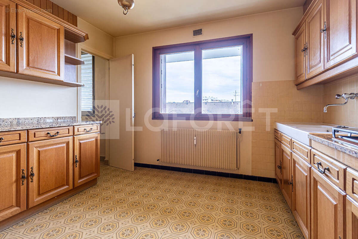 Agence immobiliere laforet - "pissenlit" - annecy le veiux - secteur clarines - appartement t4 de 99,57m² - dernier etage - terr - photo 8