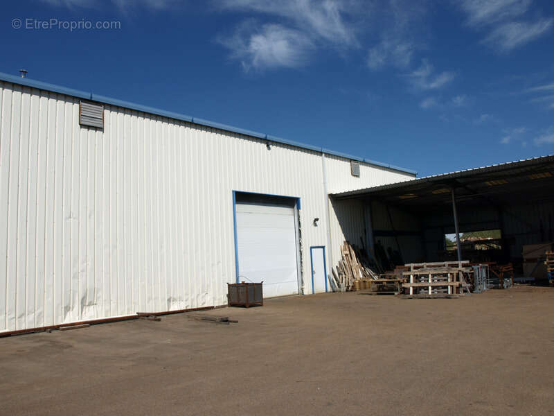 Dpt Yonne (89), à vendre Entrepôts loués : artisanal commercial stockage - investisseur - photo 8
