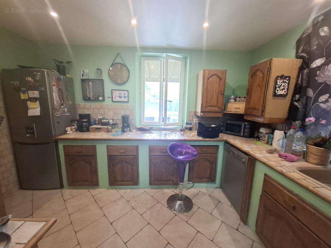 Maison à CUISE-LA-MOTTE