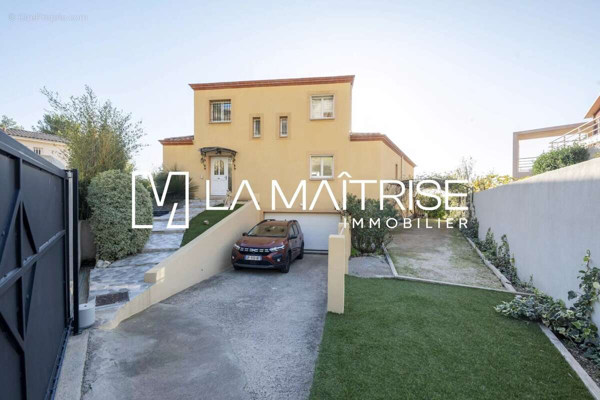 Maison à MARSEILLE-9E