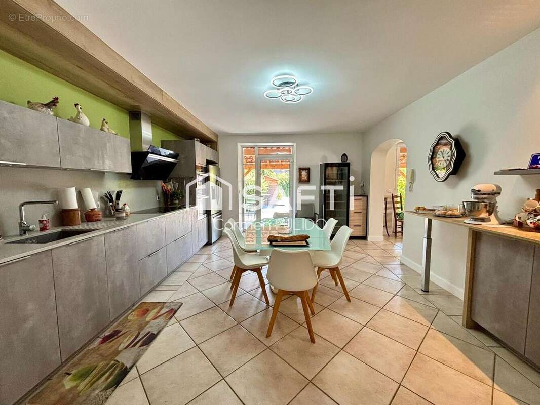 Photo 5 - Maison à SAINT-MAGNE-DE-CASTILLON