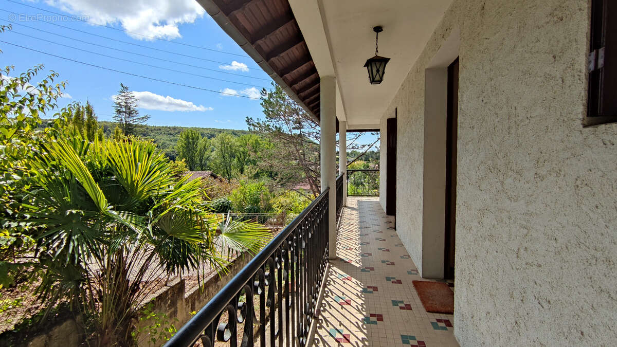 Maison à BAGAT-EN-QUERCY
