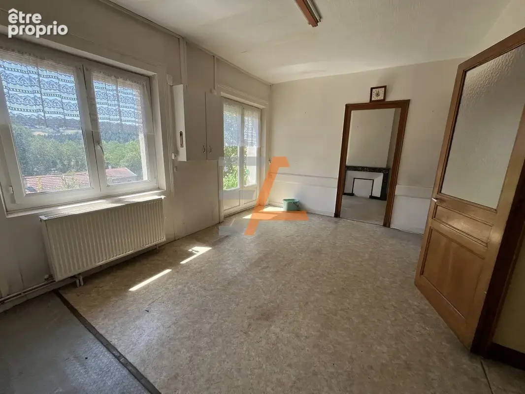 Maison avec extérieur à rénover entièrement - photo 6