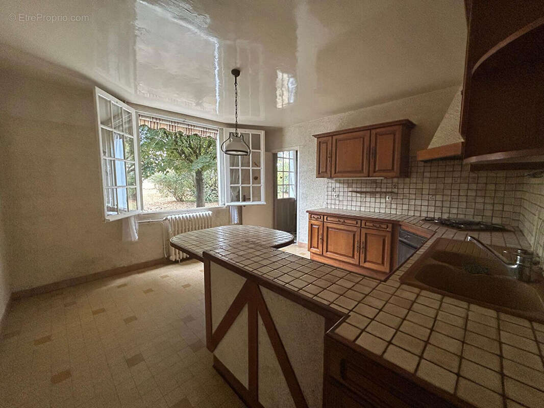 Maison à GERMIGNY-L'EXEMPT