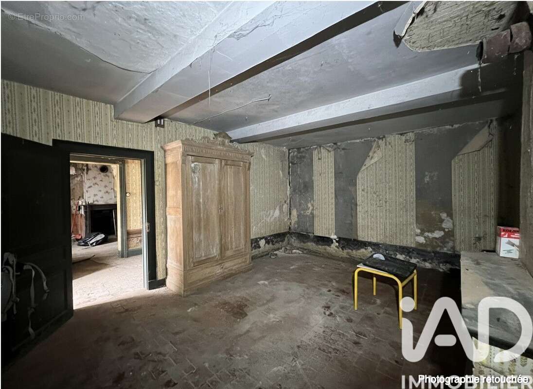 Maison 35 m² à Neuville-Lez-Beaulieu  - photo 3