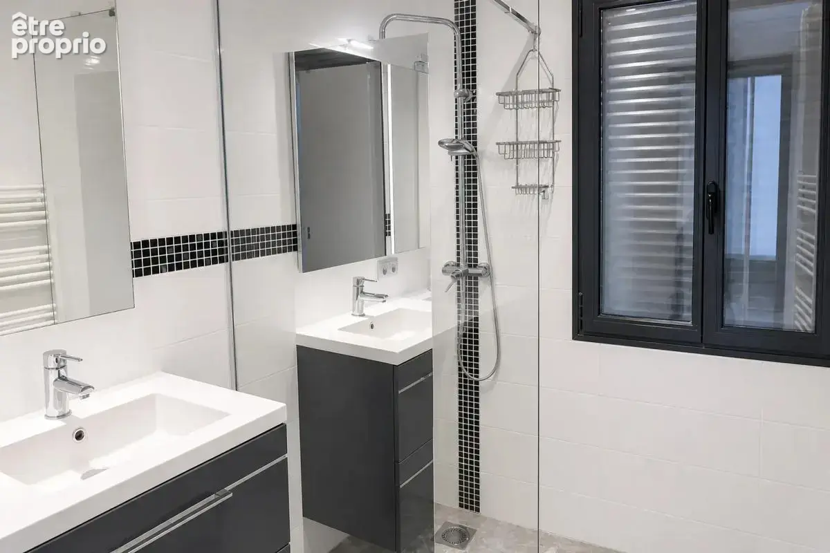 Maison de 8 pièces de 194 m² à Villeneuve-sur-Auvers - photo 11