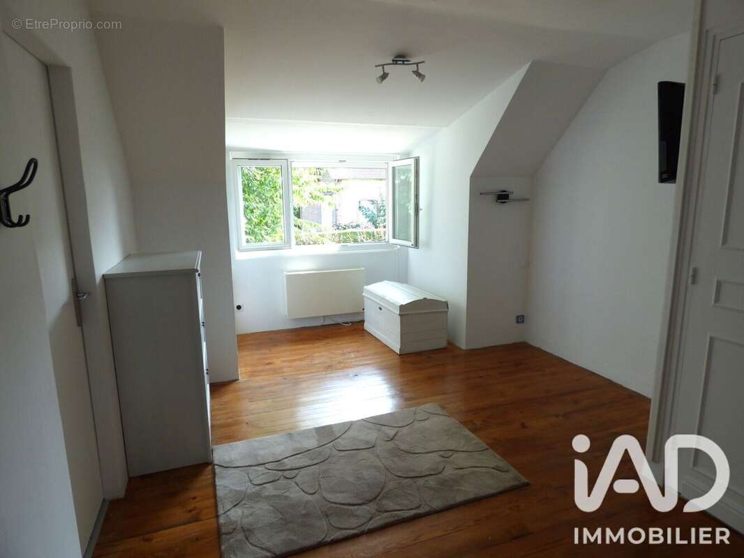 Maison 99 m² à Motteville  - photo 6