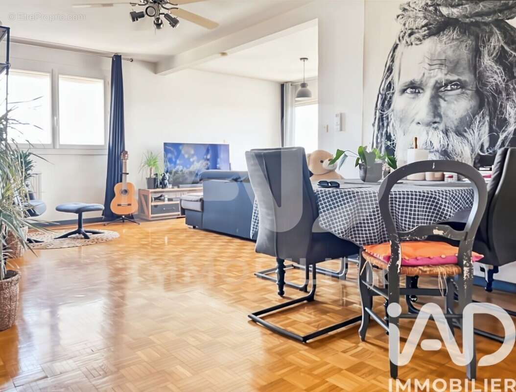 Photo 3 - Appartement à NIMES