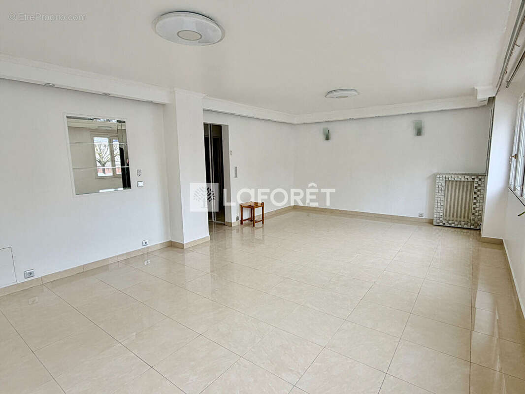 Appartement à MONTREUIL