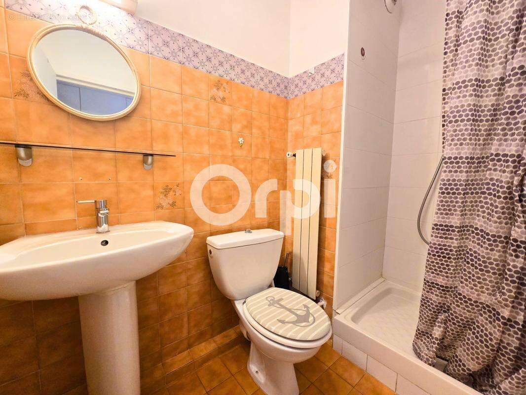 Appartement à MANDELIEU-LA-NAPOULE