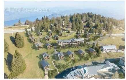 Terrain à LES DESERTS