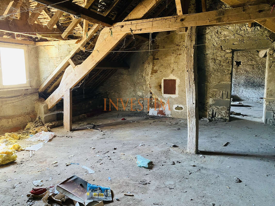 Maison à SAINT-CLAUDE-DE-DIRAY