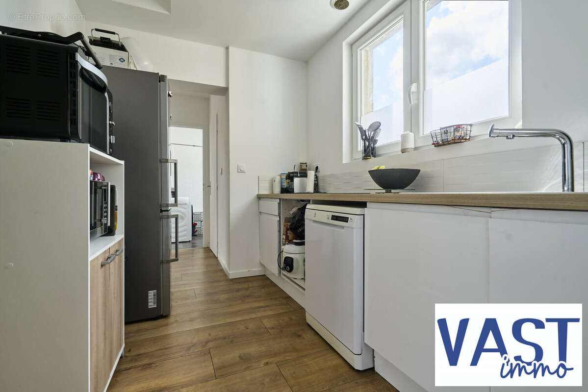 Appartement 270 m² à Wattrelos  - photo 6