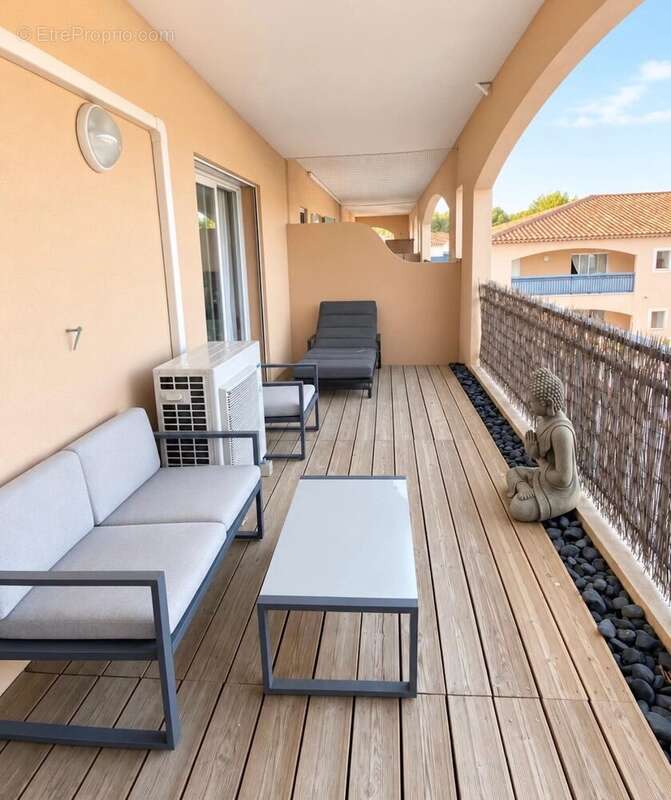 Superbe T3 climatisé avec terrasse et vue sur la Sainte-Victoire ! - photo 5