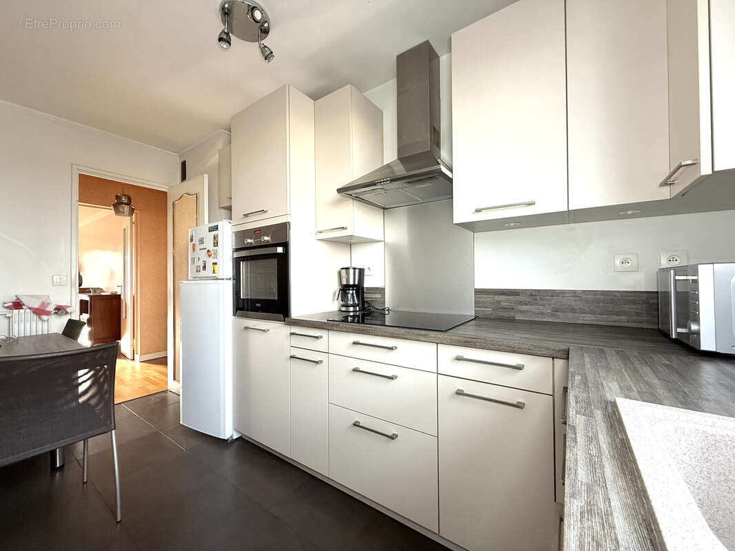 Appartement à RUEIL-MALMAISON