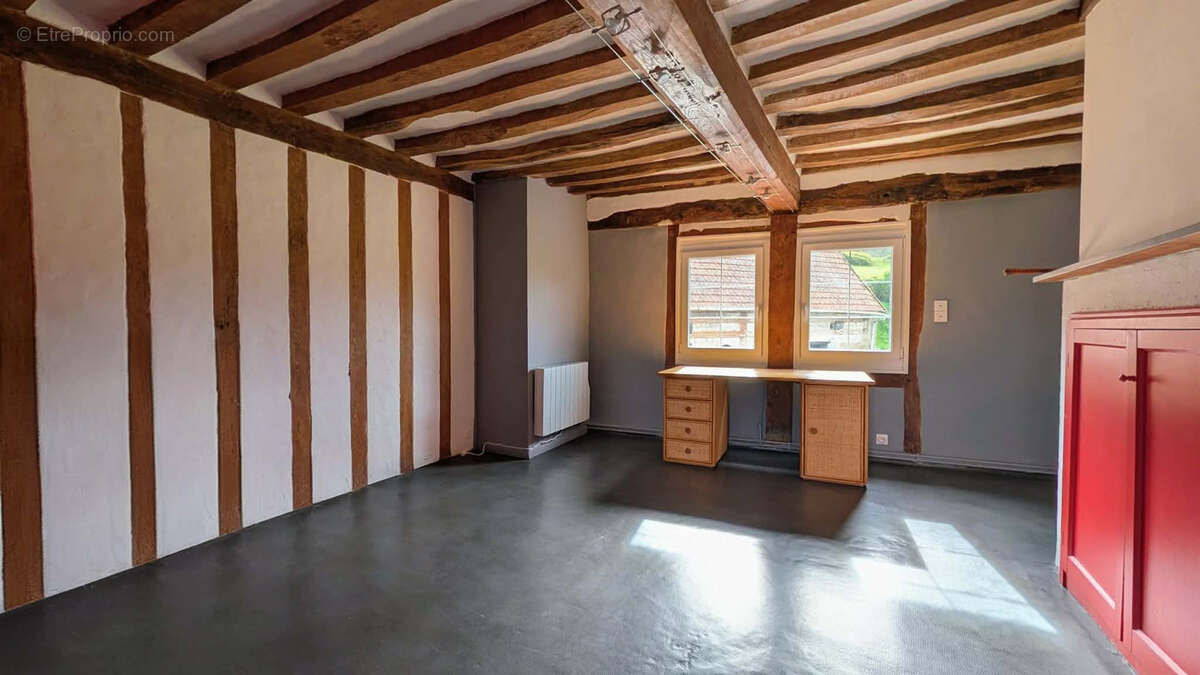 Maison à LILLEBONNE