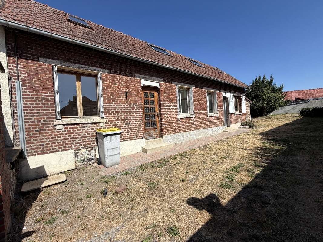 Maison 85 m² à Bertincourt  - photo 2