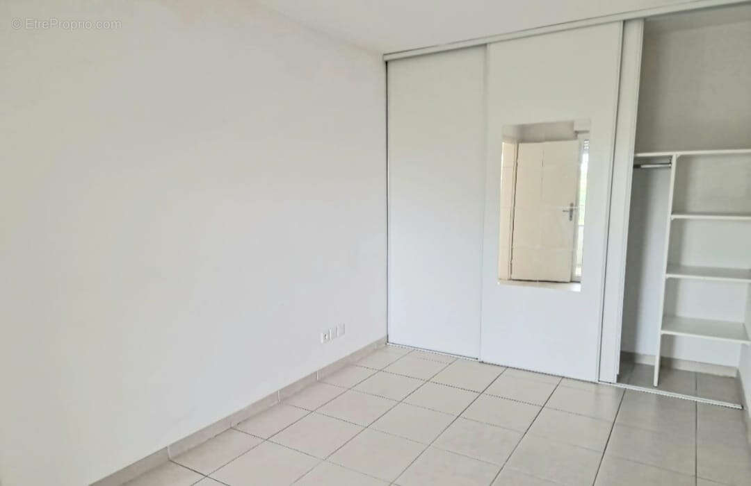Appartement à JUVIGNAC