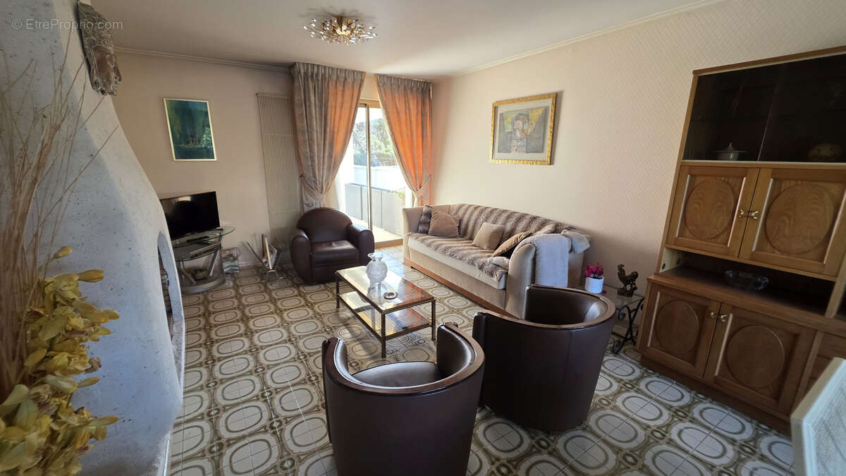 Maison à TREMBLAY-EN-FRANCE