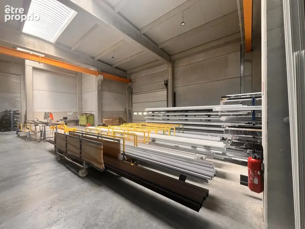 A vendre– la motte – entrepôt logistique de 5 070 m² – 7 quais - photo 2