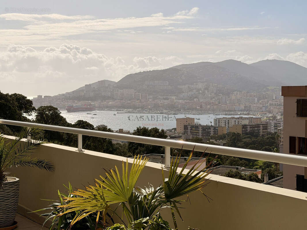 Appartement à AJACCIO