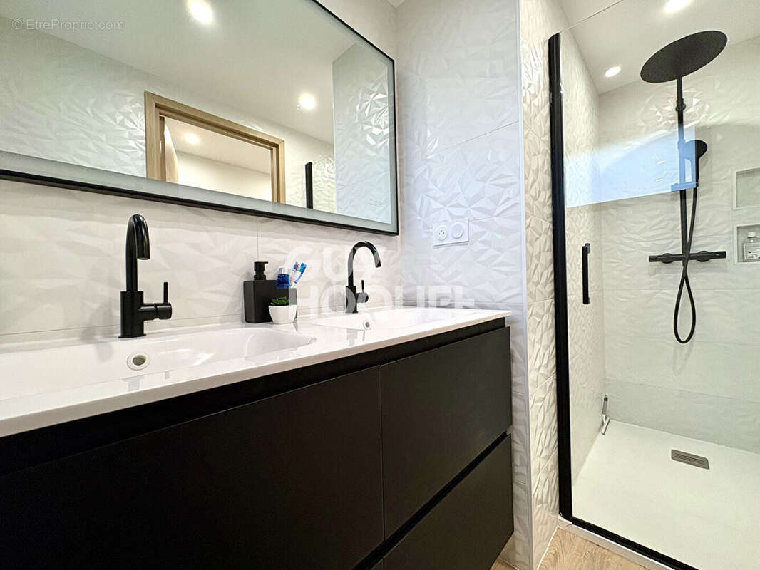 Maison à VILLENAVE-D&#039;ORNON