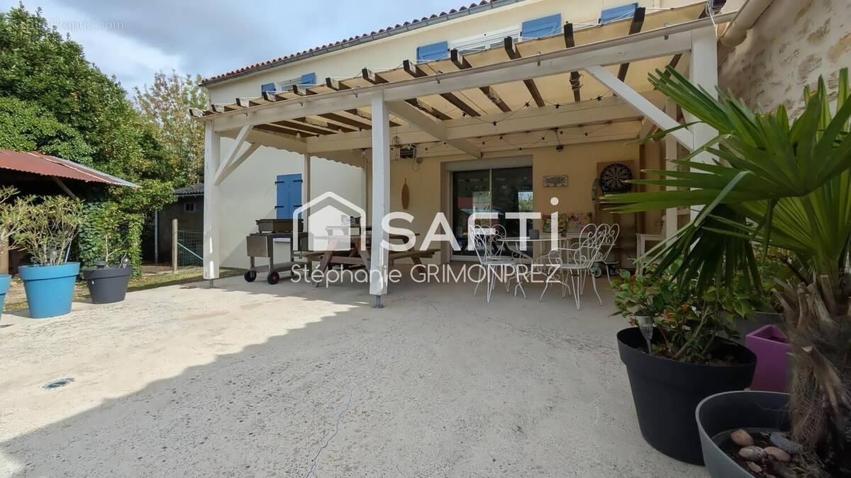 Photo 1 - Maison à LA TAILLEE