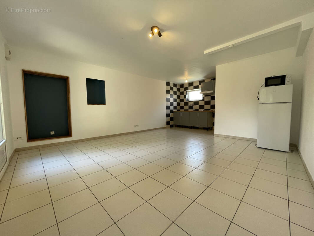 Appartement à LES MUREAUX