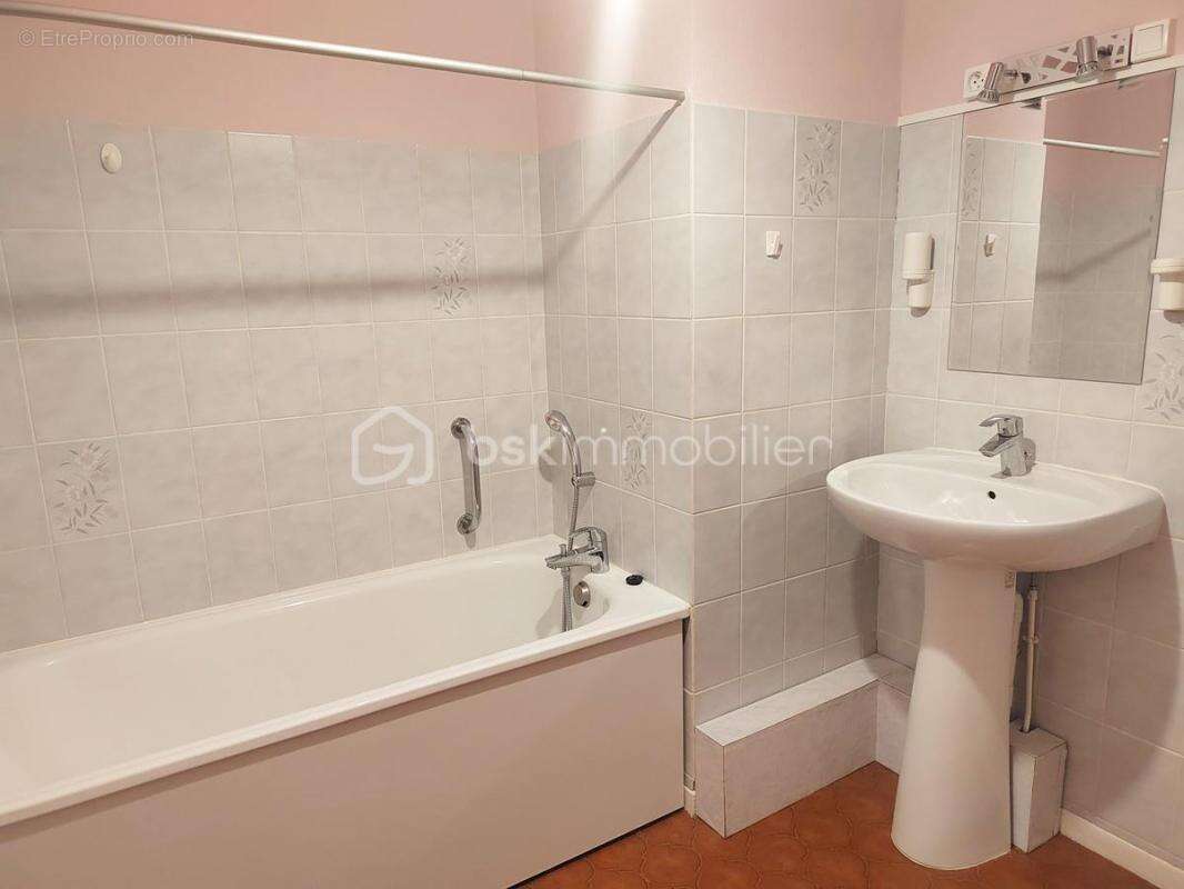 Maison à ARGENTON-SUR-CREUSE