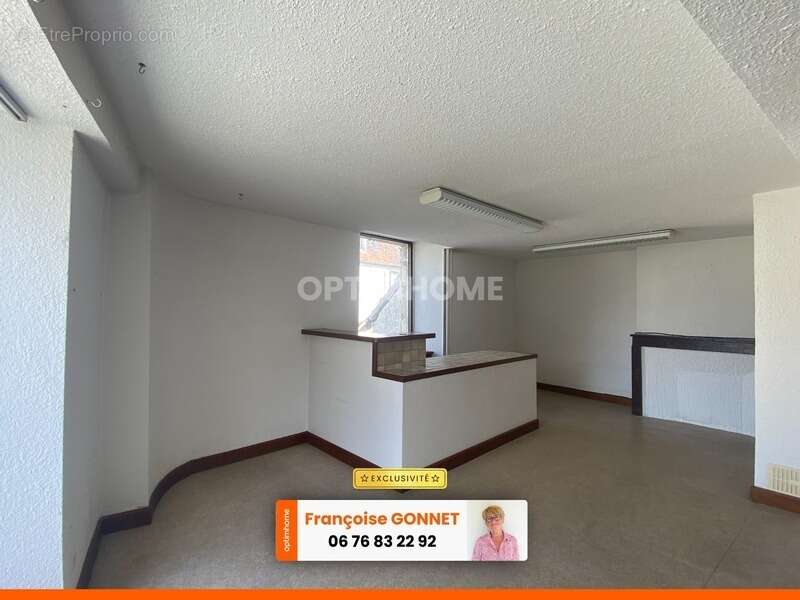 Maison à LE CHATELET