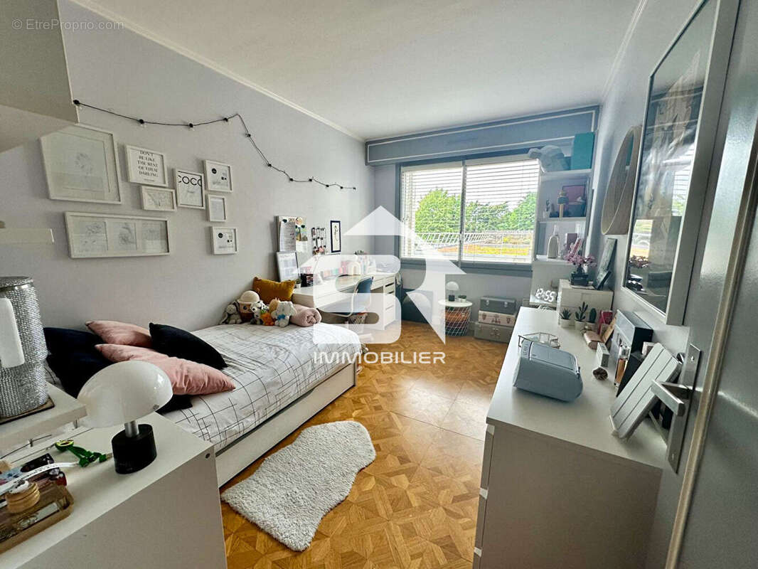 Appartement à NOGENT-SUR-MARNE