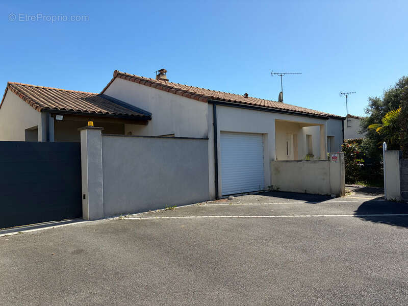 Maison à CORPE