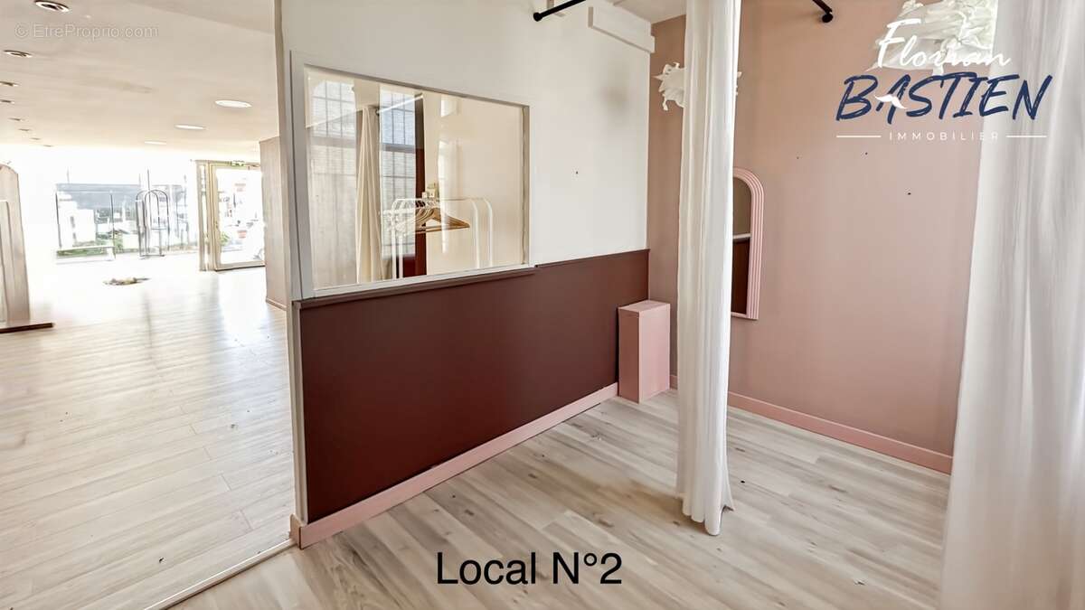 Immeuble en centre-ville – 3 lots – 27 000€/an - photo 17