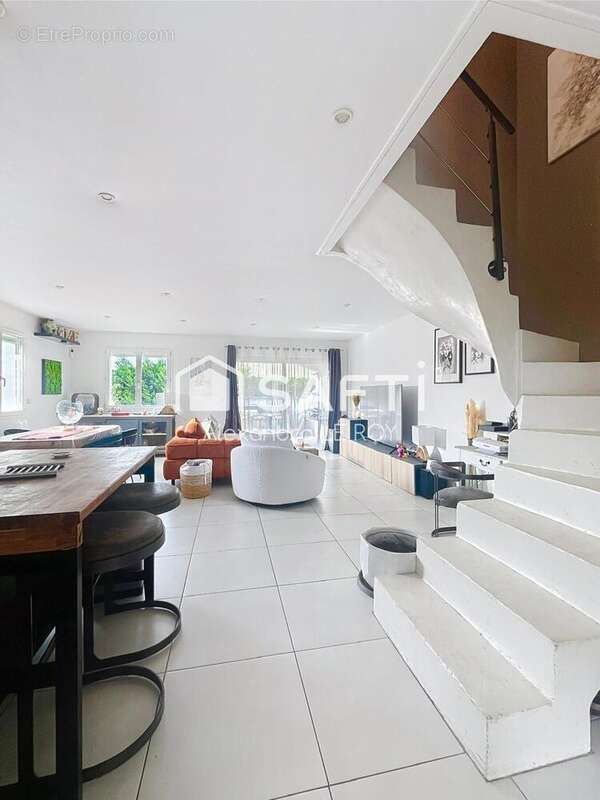 Photo 5 - Maison à GIGNAC