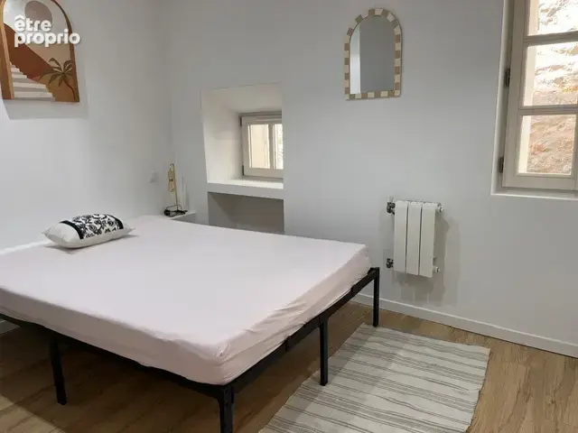 Duplex T3  de 61.36m2 à vendre sur la vieille ville de Hyères - photo 6