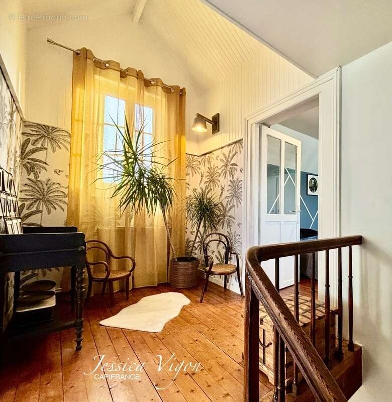 Maison à MONTIVILLIERS