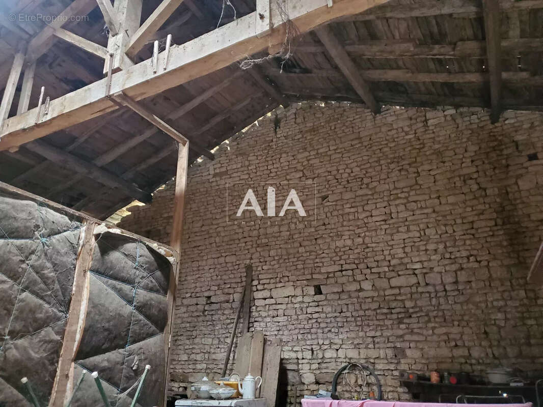 Maison de village à Chaunay - photo 15