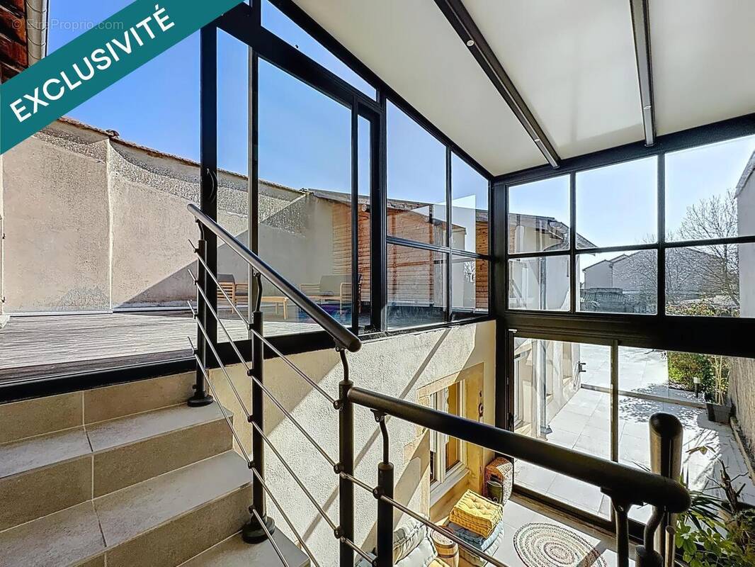 Photo 1 - Maison à MARLY