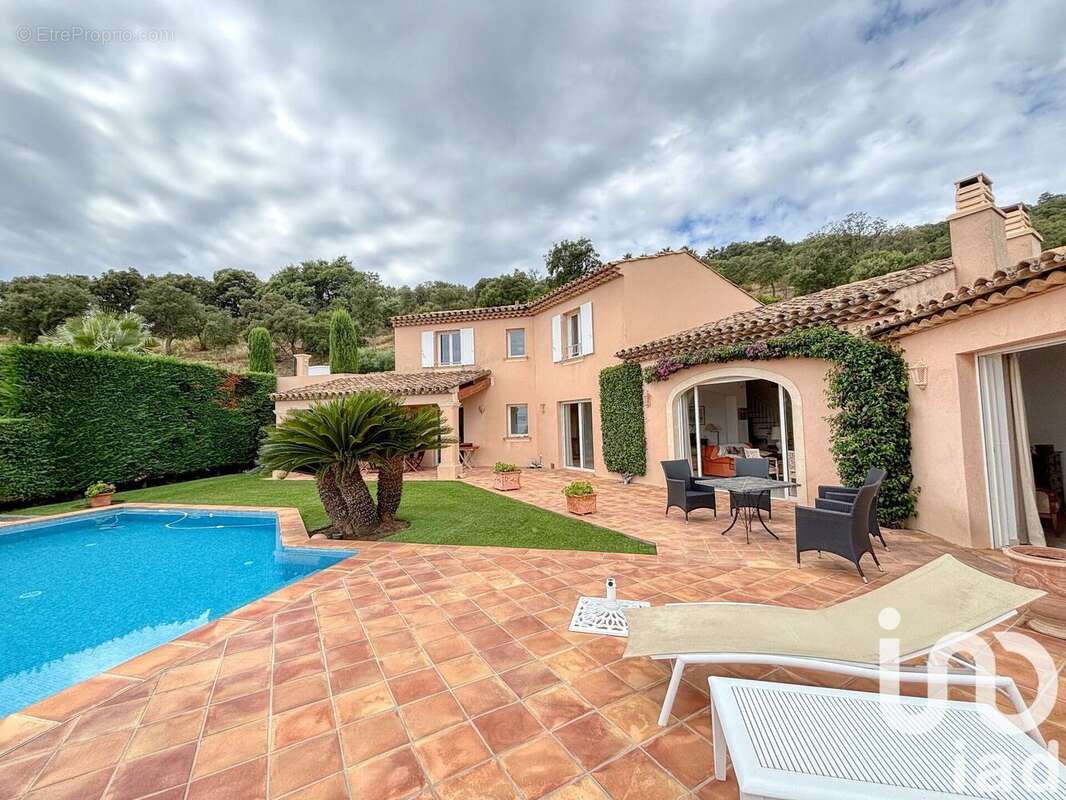 Maison 245 m² à Sainte-Maxime  - photo 4